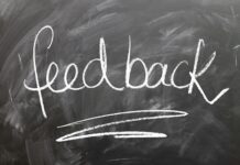 O czym rozmawiać z osobami starszymi?